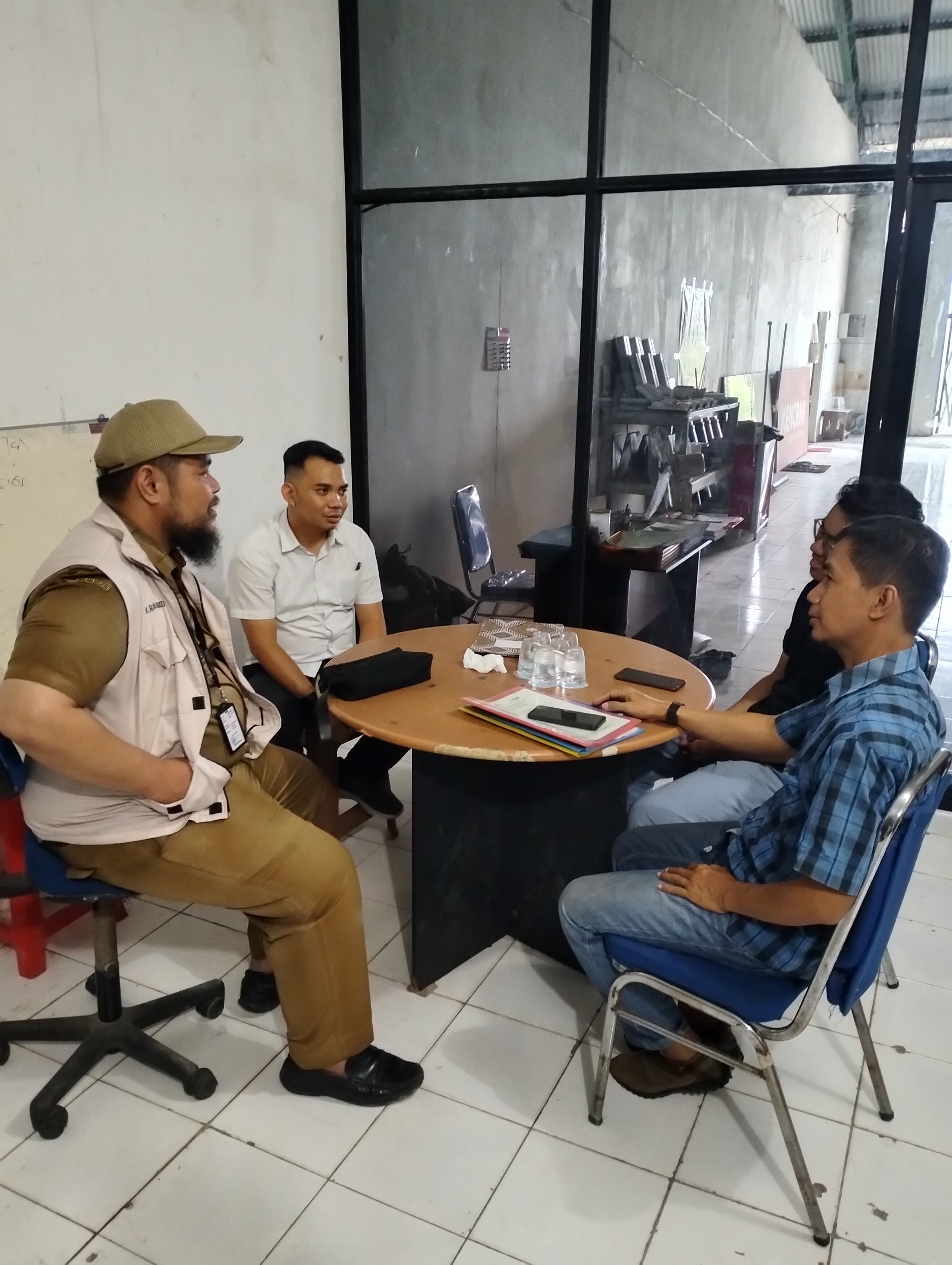 Survey dan Monitoring Rantai Pasok Material konstruksi ke PT. Kencana Maju Bersama